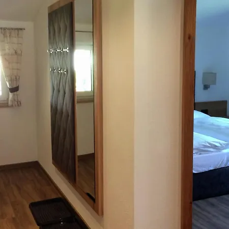 In Near Penkenbahn Lift, Cleaning Included Apartmán *