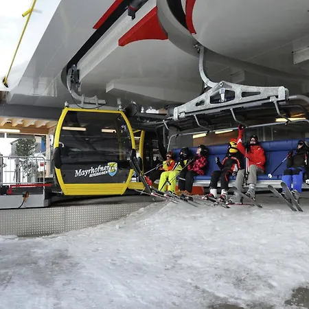 In Near Penkenbahn Lift, Cleaning Included Appartement Mayrhofen